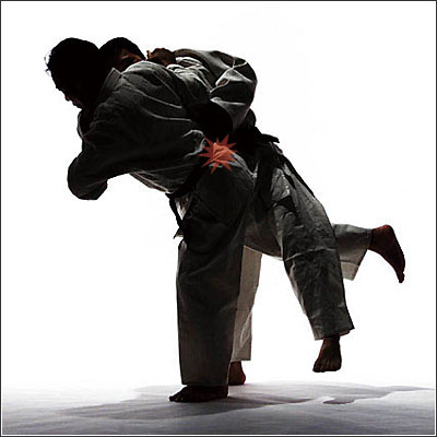 腰椎すべり症の原因